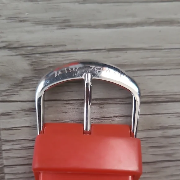 Red Leopard Print Watch - Picture 6 of 6